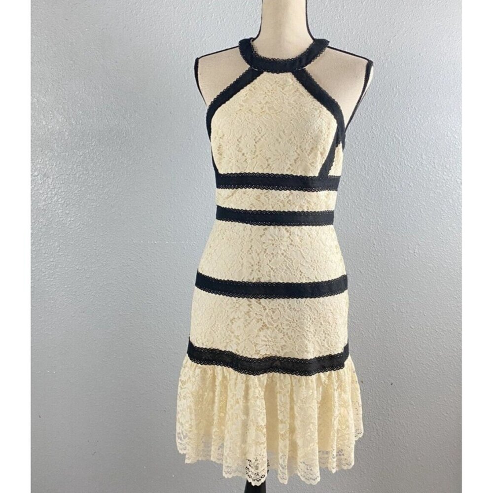 size 0 BCBGMaxazria banded Lace Halter neck fit & flare Dress Cream Blackβ